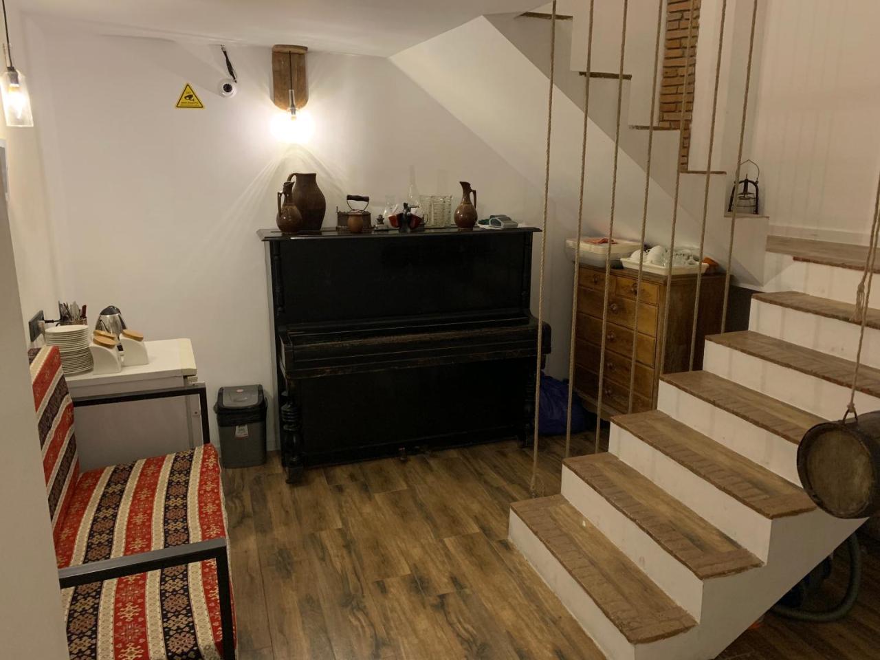 Hotel Baratashvili 12 Tbiliszi Kültér fotó