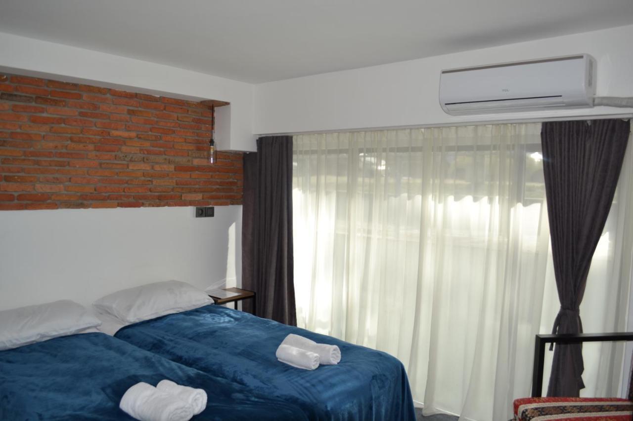 Hotel Baratashvili 12 Tbiliszi Kültér fotó
